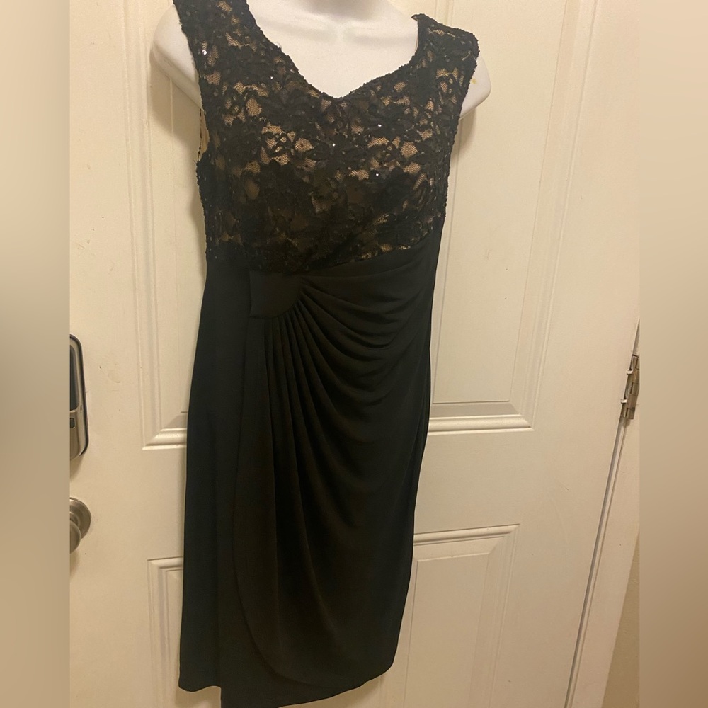 Beautiful dress New with Tags